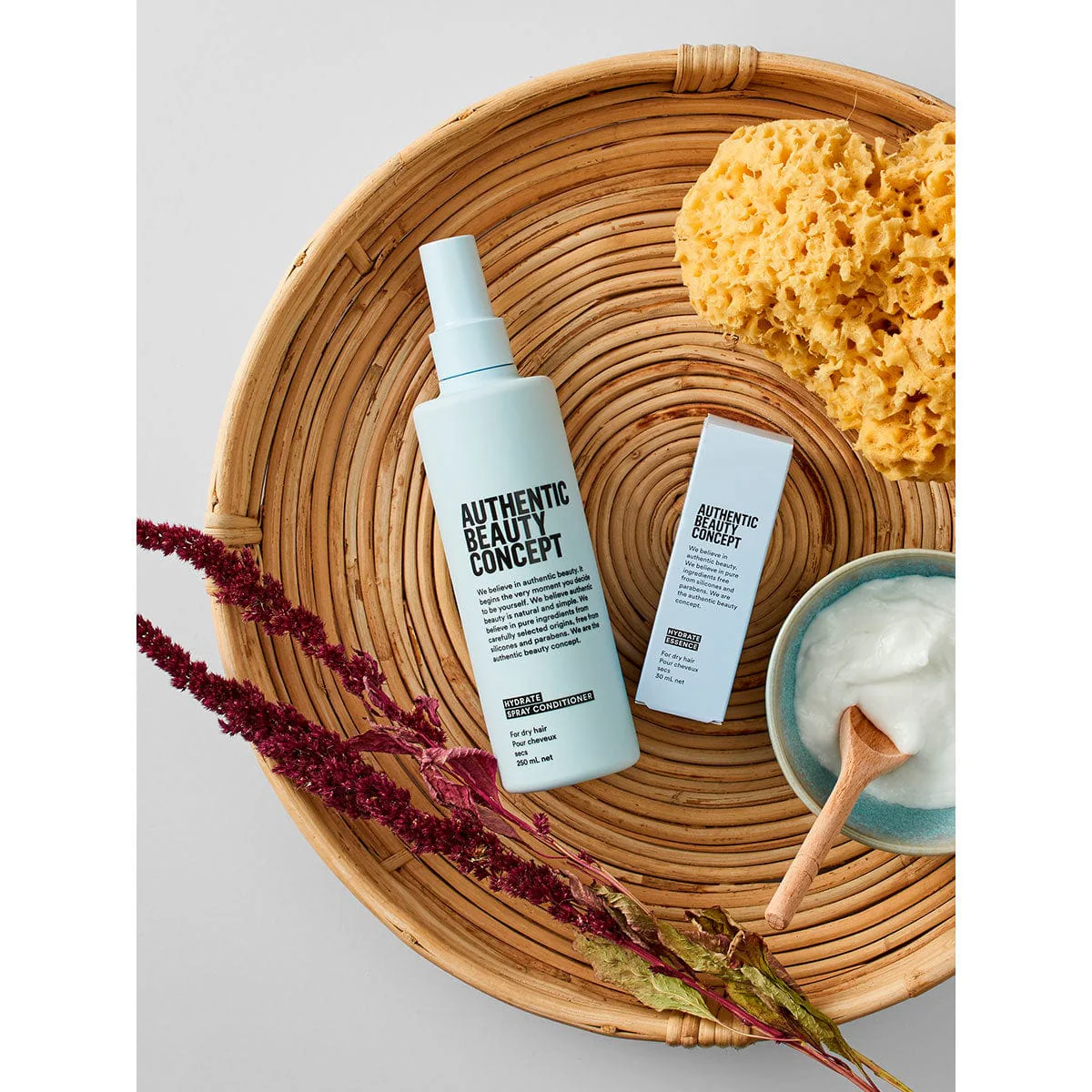 HYDRATE Spray Conditioner 250m For Dry Hair - Image 4